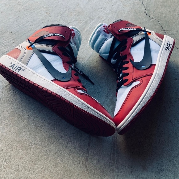 🔥!!SOLD!!🔥 Off-White Jordan 1 - Picture 2 of 11
